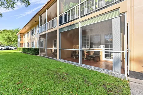 1951 NE 2nd Avenue Wilton Manors FL 33305