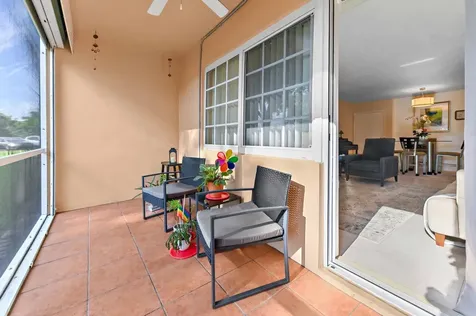 1951 NE 2nd Avenue Wilton Manors FL 33305