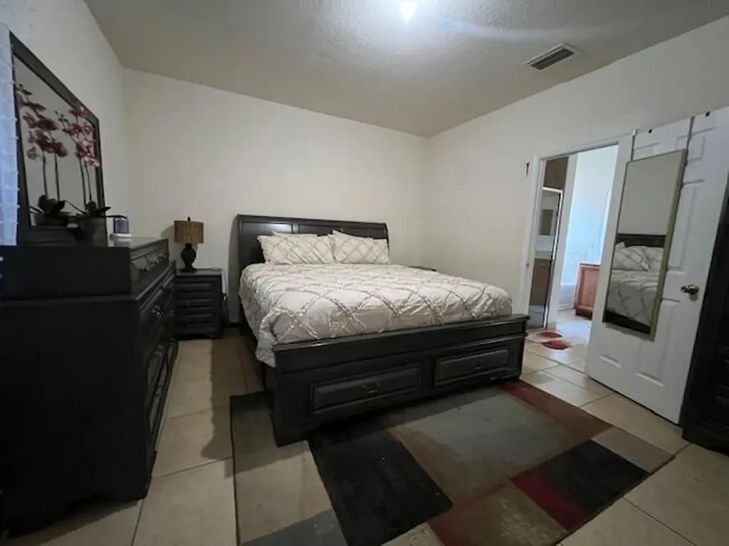 5845 Gypsum Place West Palm Beach FL 33413