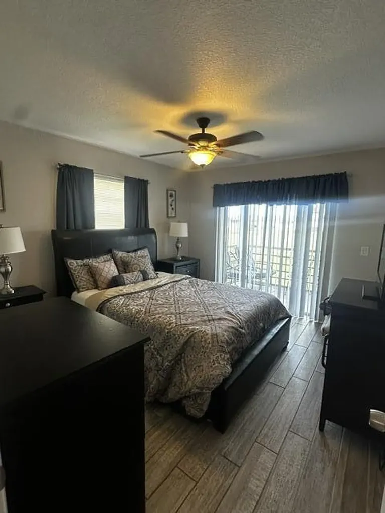29 Flanders A Delray Beach FL 33484