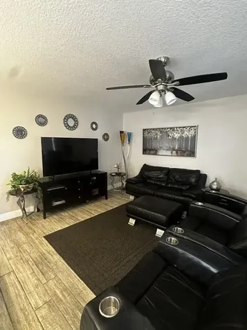 29 Flanders A Delray Beach FL 33484