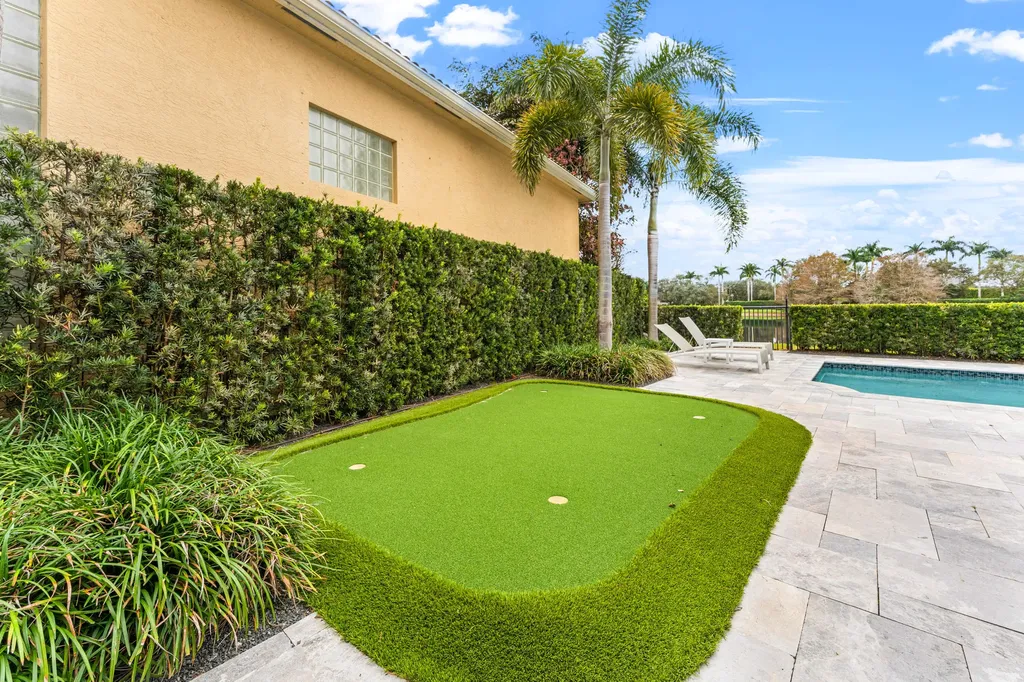110 Andalusia Way Palm Beach Gardens FL 33418