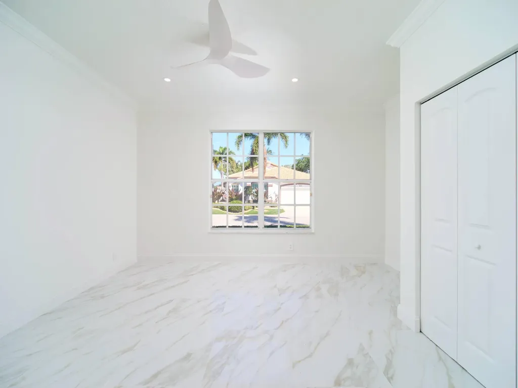 8186 Quail Meadow Way West Palm Beach FL 33412