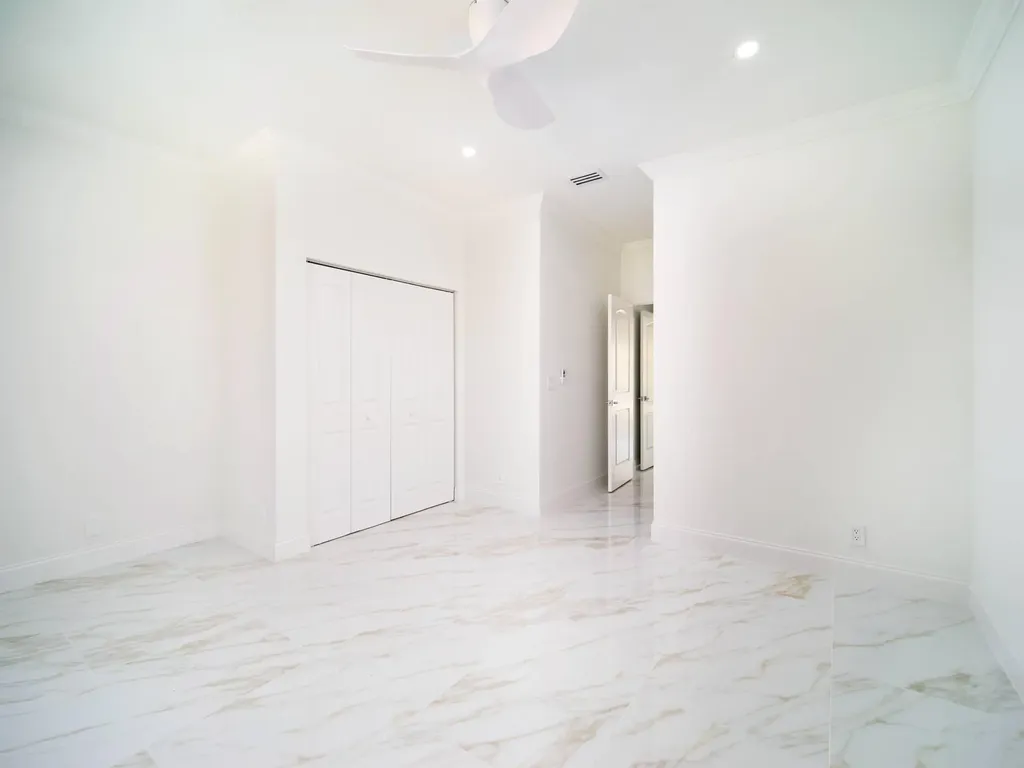 8186 Quail Meadow Way West Palm Beach FL 33412