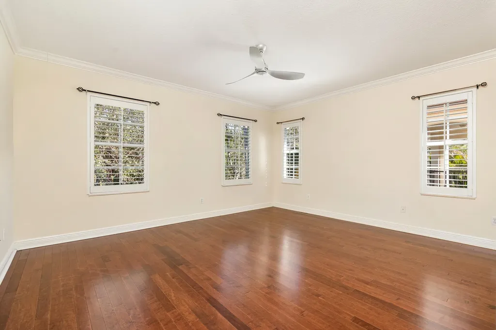 957 Mill Creek Drive Palm Beach Gardens FL 33410