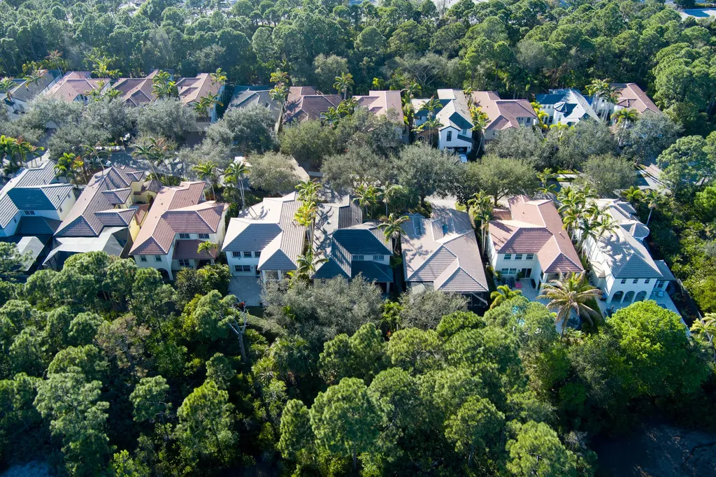 957 Mill Creek Drive Palm Beach Gardens FL 33410