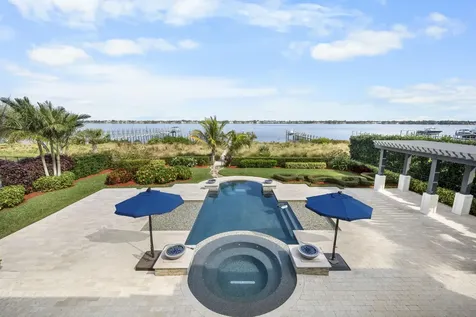 3042 NW Radcliffe Way Palm City FL 34990