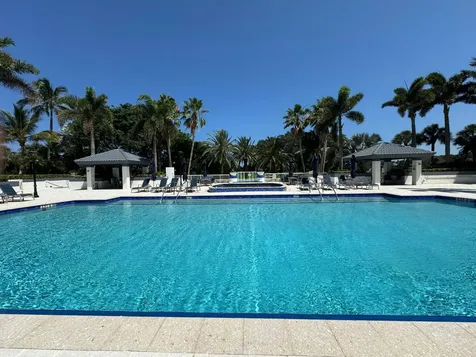 550 SE Mizner Boulevard Boca Raton FL 33432