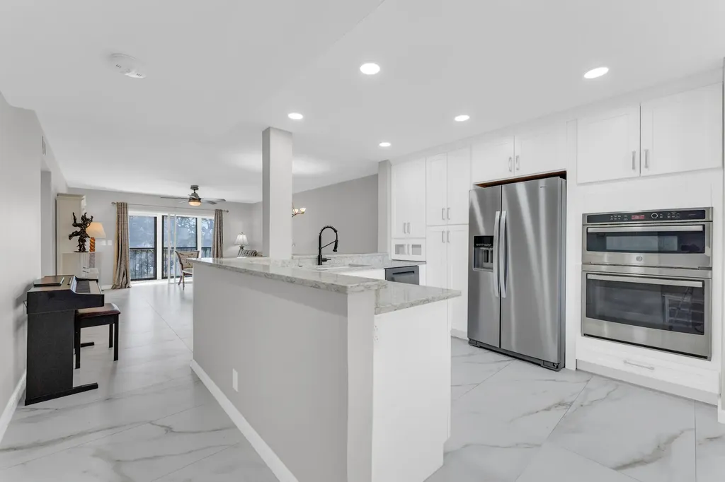 7192 Huntington Lane Delray Beach FL 33446