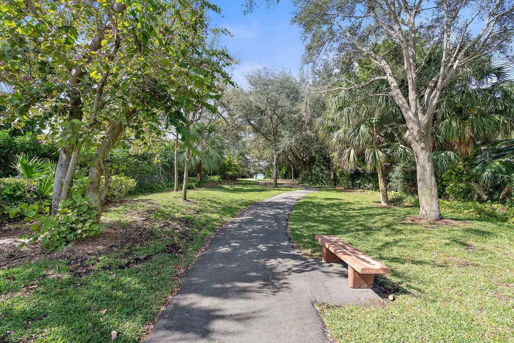 1607 Seabrook Road Jupiter FL 33469
