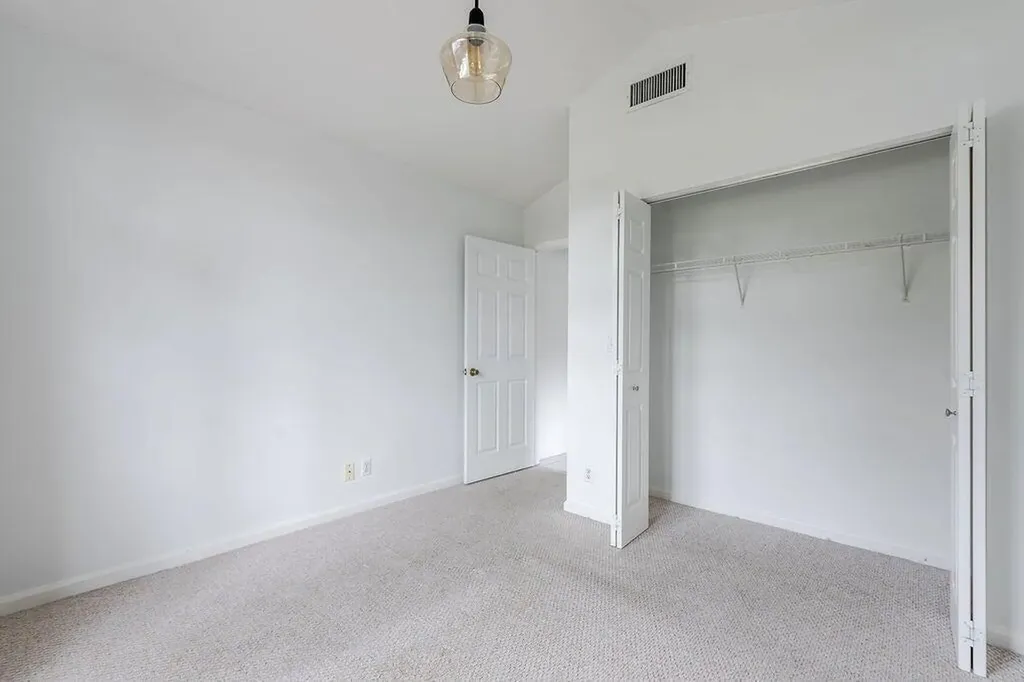 1975 Oak Berry Circle Wellington FL 33414