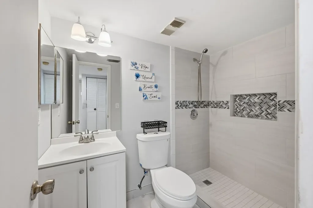 7142 Golf Colony Court Lake Worth FL 33467
