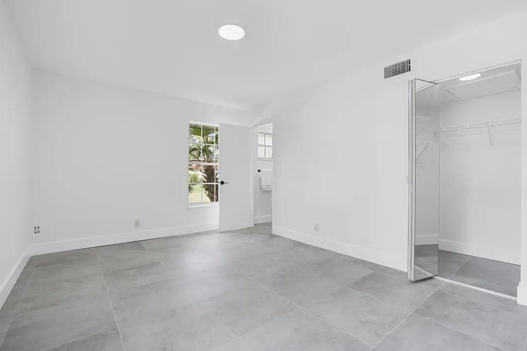 737 Nantucket Circle Lake Worth FL 33467
