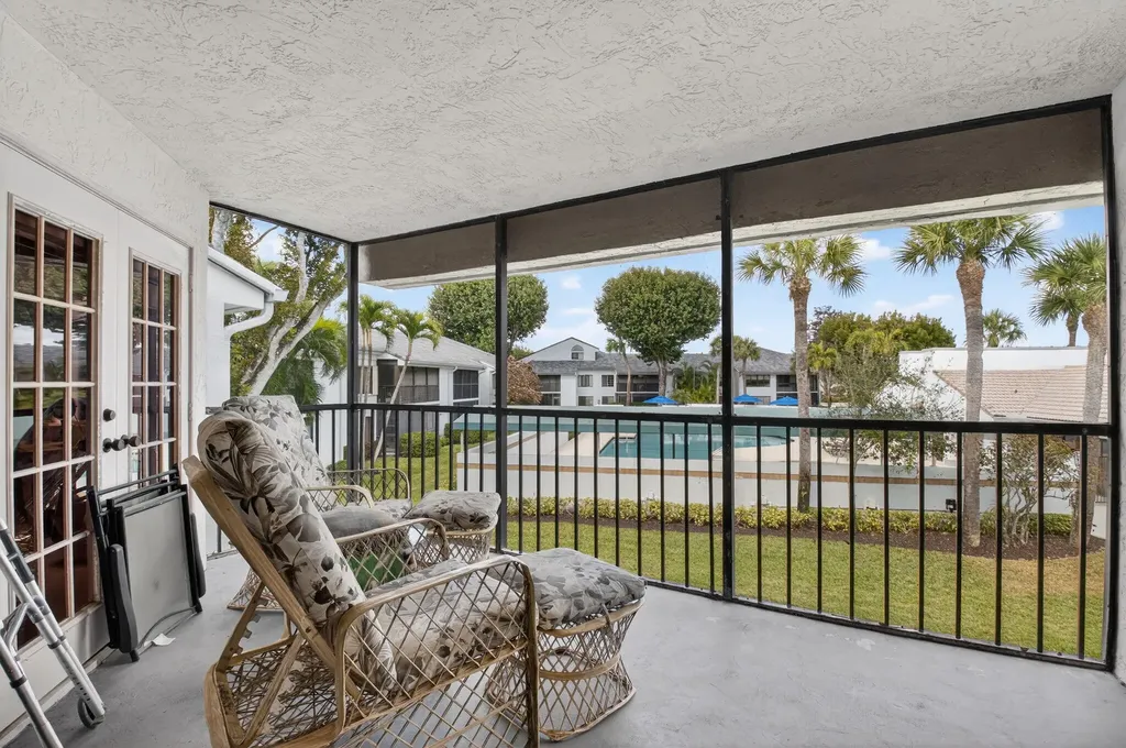 7509 Glendevon Lane Delray Beach FL 33446