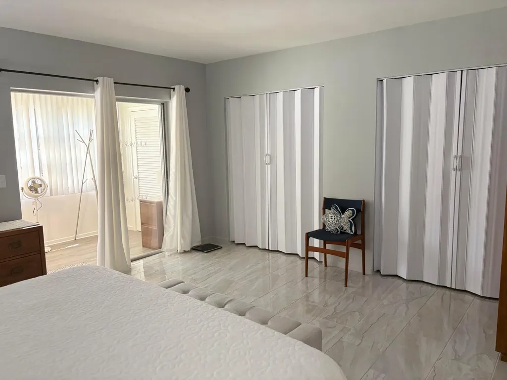 3280 Lake Osborne Drive Lake Worth Beach FL 33461