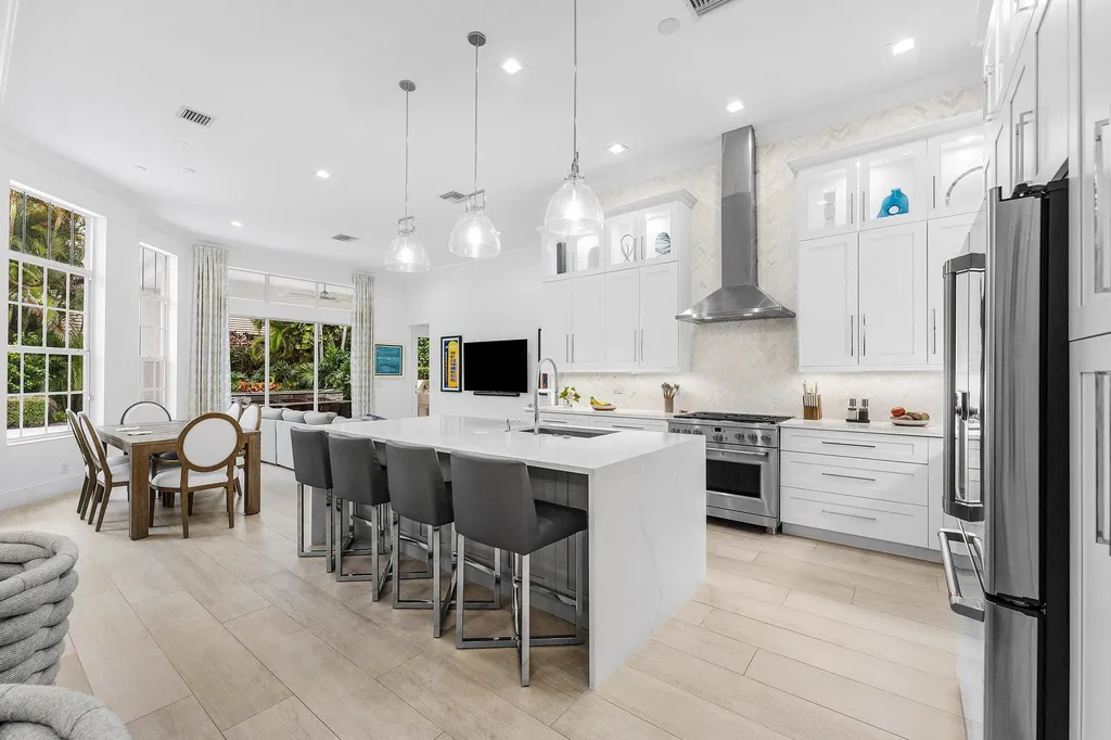 132 Pembroke Drive Palm Beach Gardens FL 33418