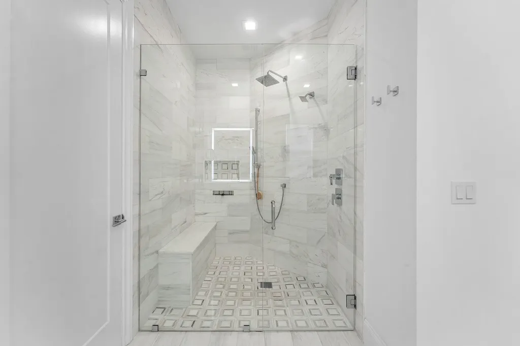 132 Pembroke Drive Palm Beach Gardens FL 33418