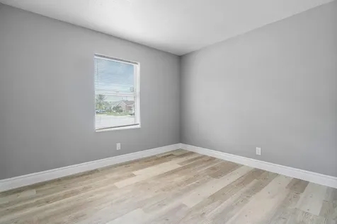 5213 Blueberry Hill Avenue Lake Worth FL 33463