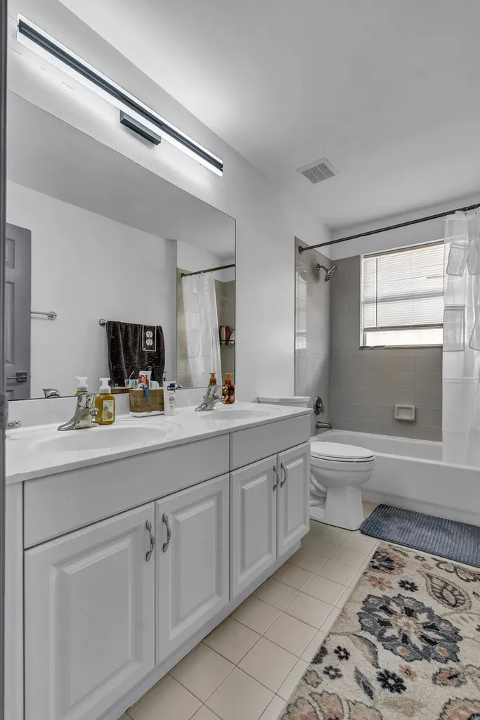 15643 Messina Isle Court Delray Beach FL 33446