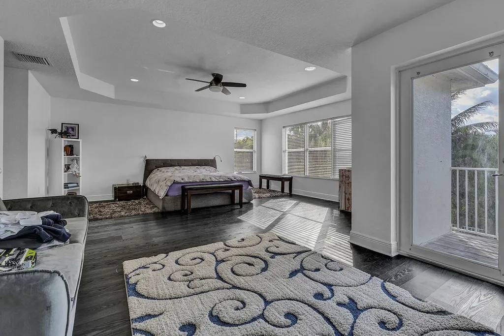 15643 Messina Isle Court Delray Beach FL 33446