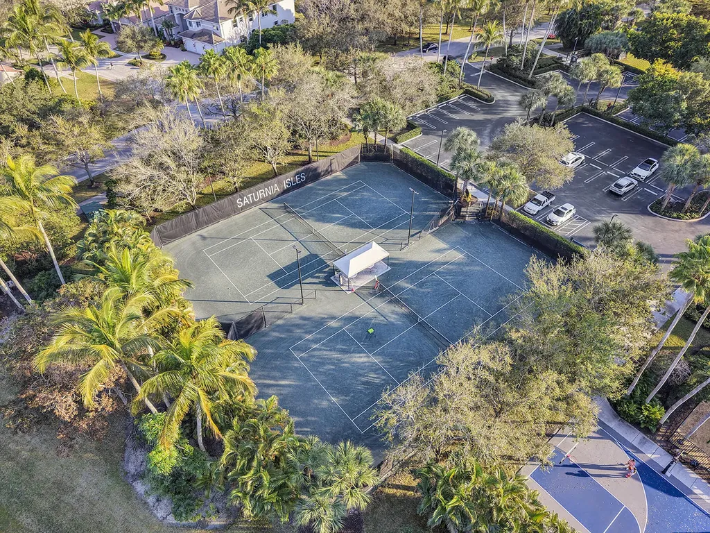 15643 Messina Isle Court Delray Beach FL 33446