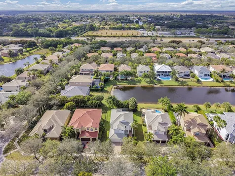 15643 Messina Isle Court Delray Beach FL 33446