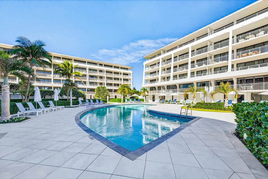 2600 S Ocean Boulevard Palm Beach FL 33480