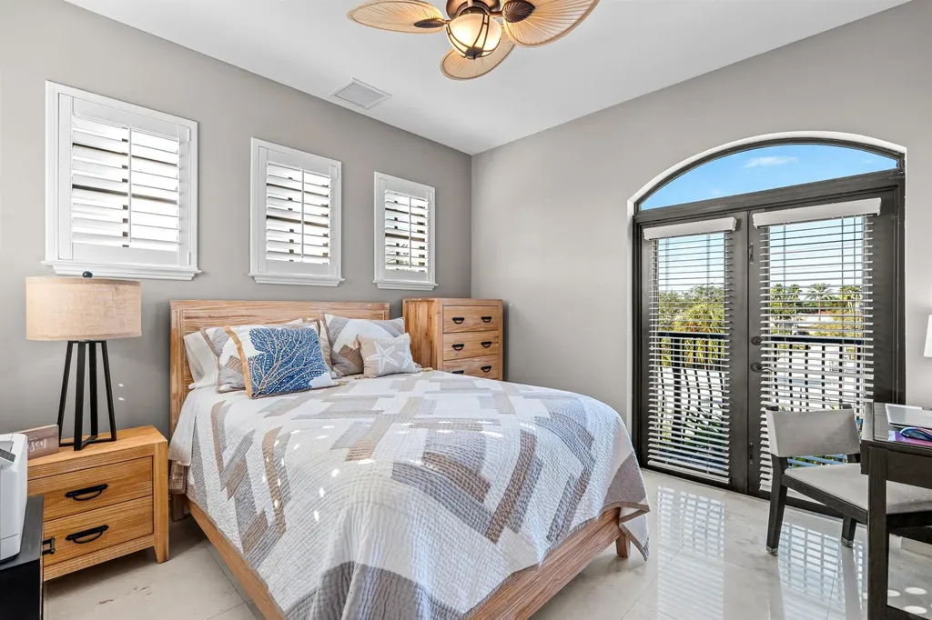 65 NE 4th Avenue Delray Beach FL 33483