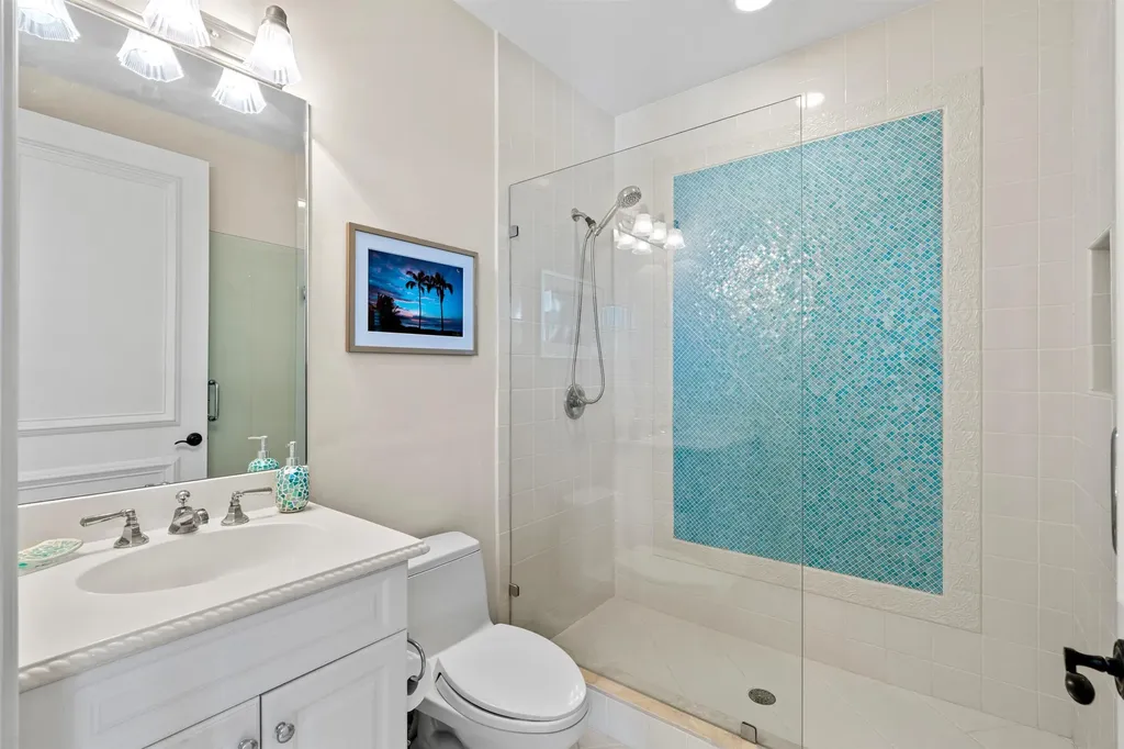 65 NE 4th Avenue Delray Beach FL 33483