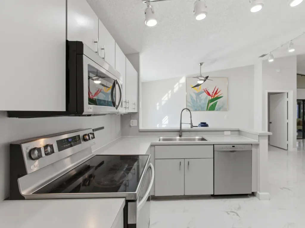 8901 Boatswain Drive Boynton Beach FL 33436