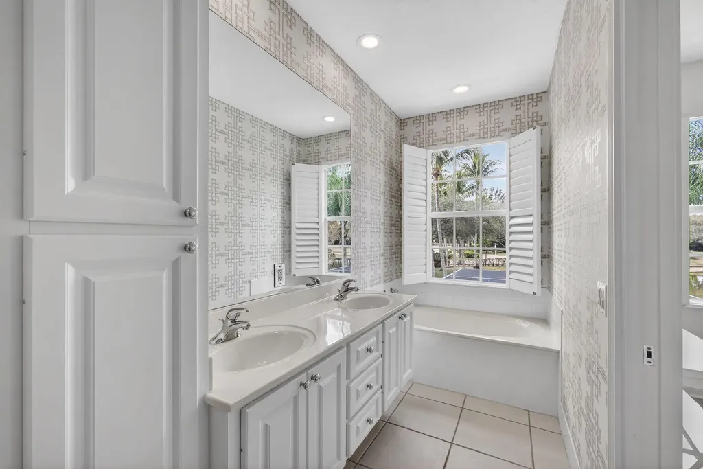 355 Salinas Drive Palm Beach Gardens FL 33410