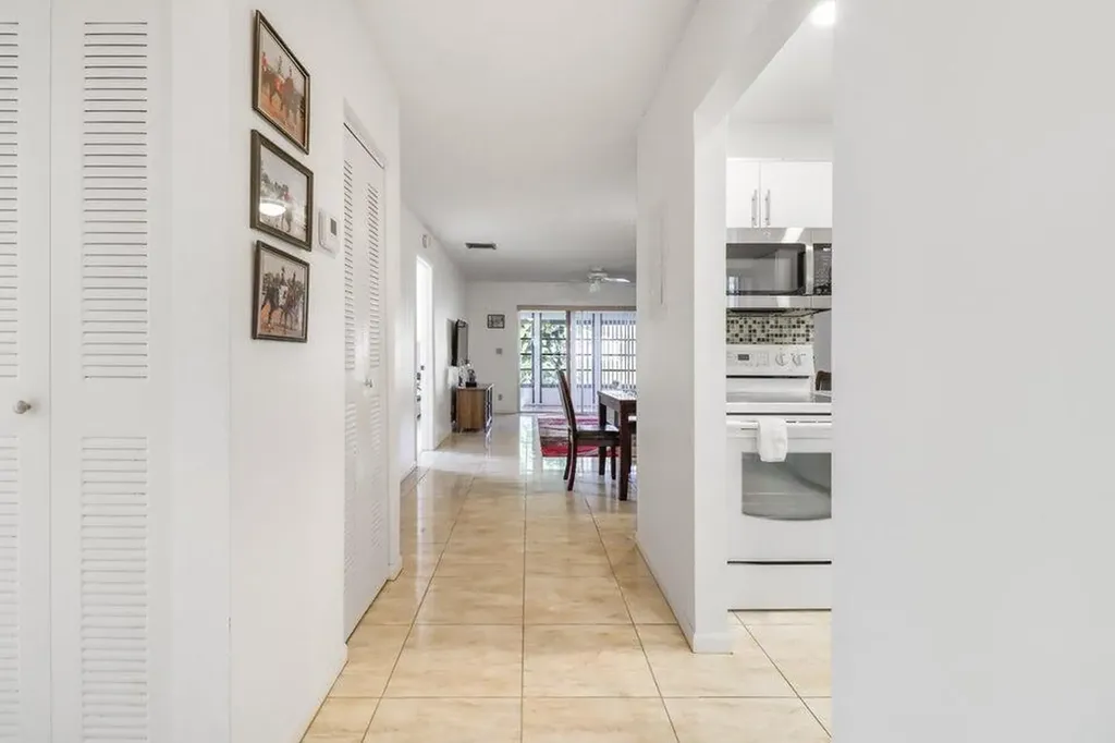 107 Lake Terry Drive West Palm Beach FL 33411