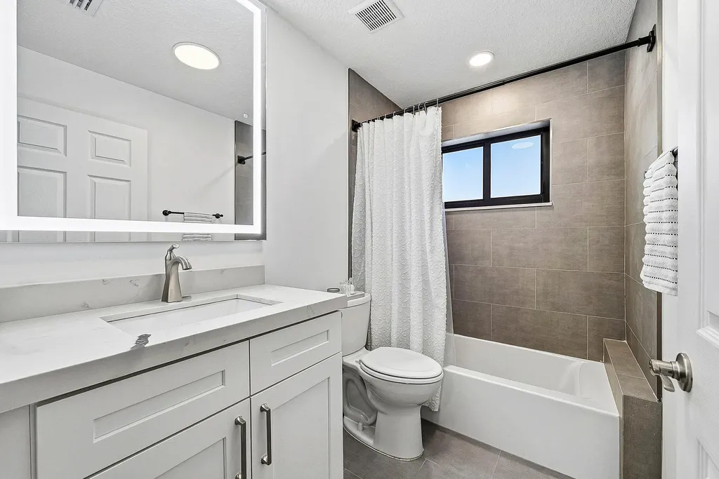 5657 Aspen Ridge Circle Delray Beach FL 33484