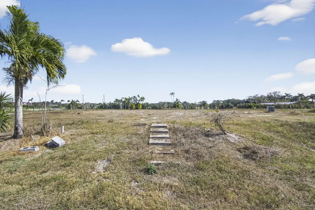16296 Deer Path Lane Wellington FL 33470