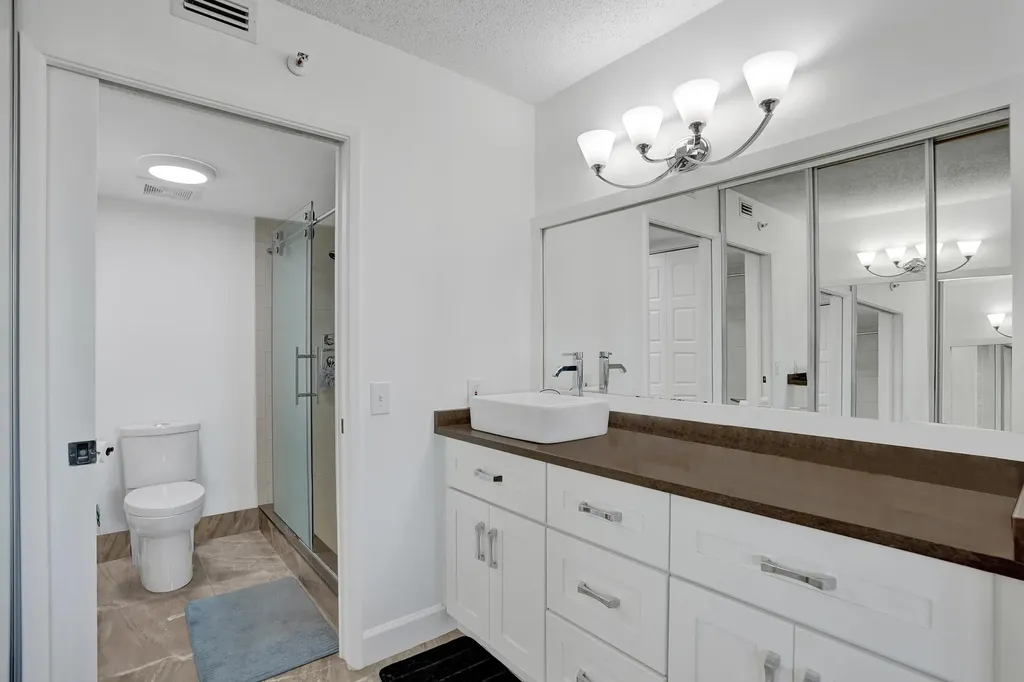 2334 S Cypress Bend Drive Pompano Beach FL 33069