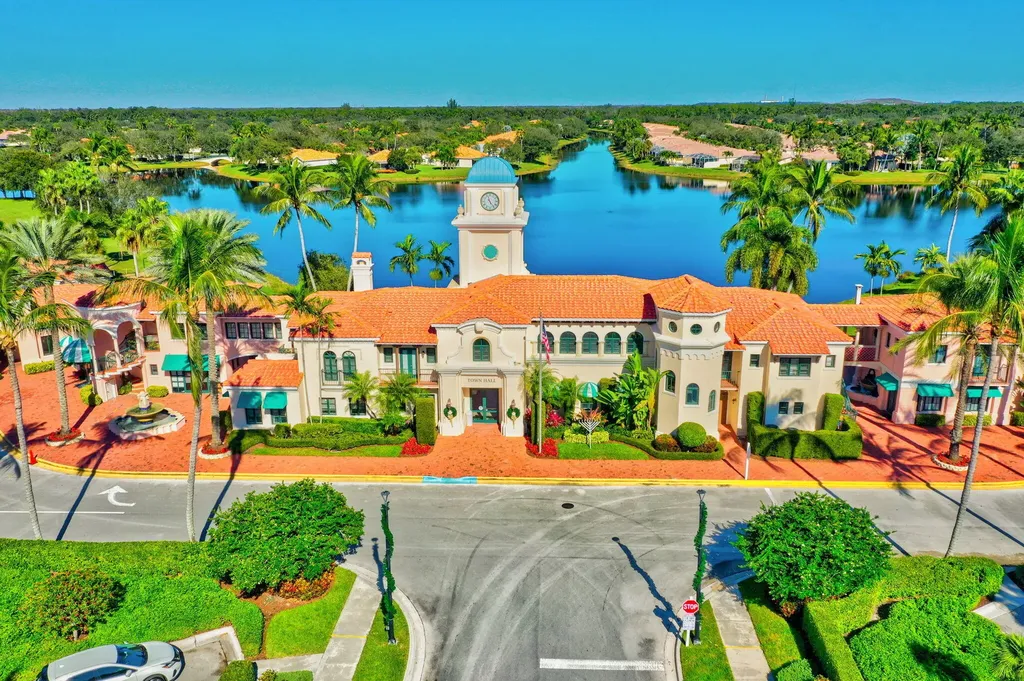7139 Crystal Lake Drive West Palm Beach FL 33411
