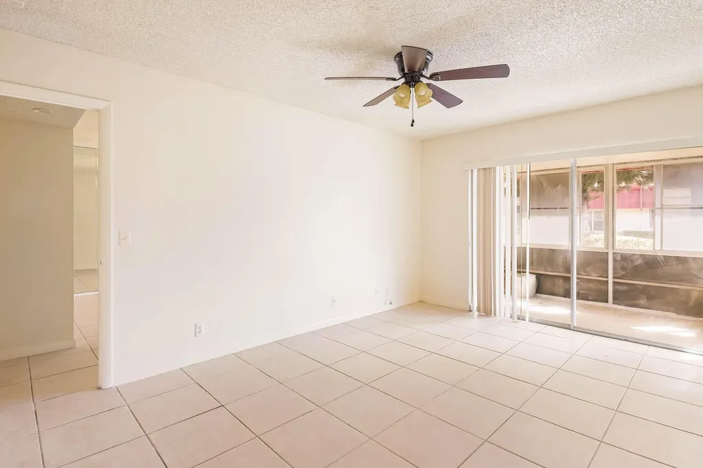 12013 Greenway Circle S Royal Palm Beach FL 33411