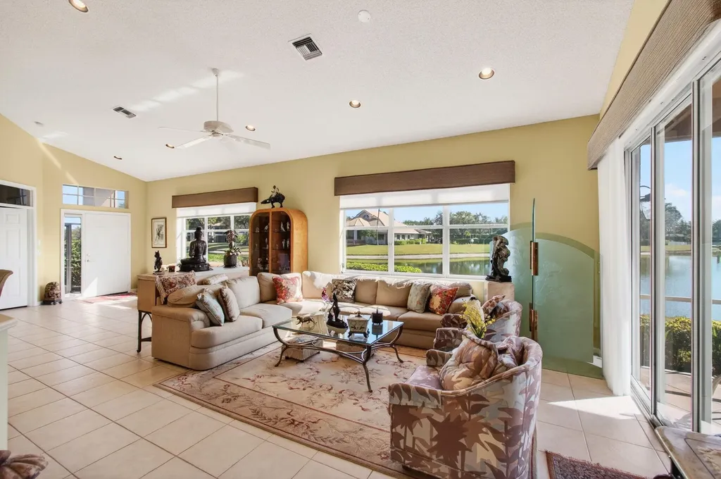6862 Swansea Lane Boynton Beach FL 33472