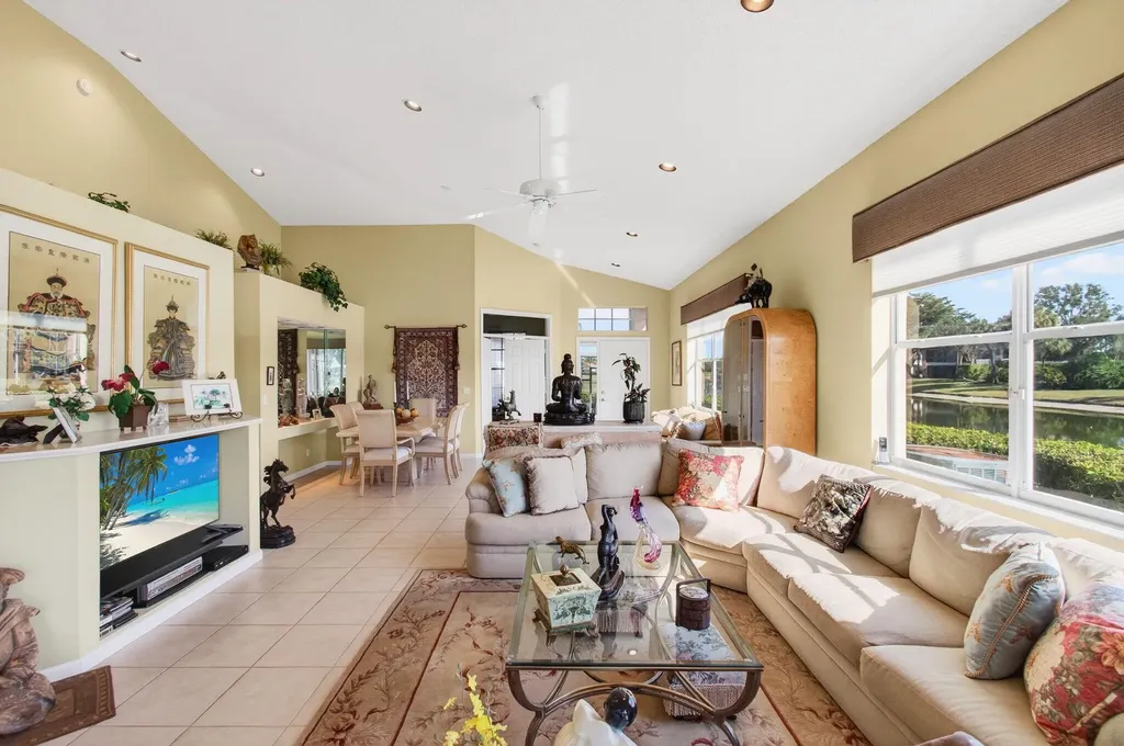 6862 Swansea Lane Boynton Beach FL 33472