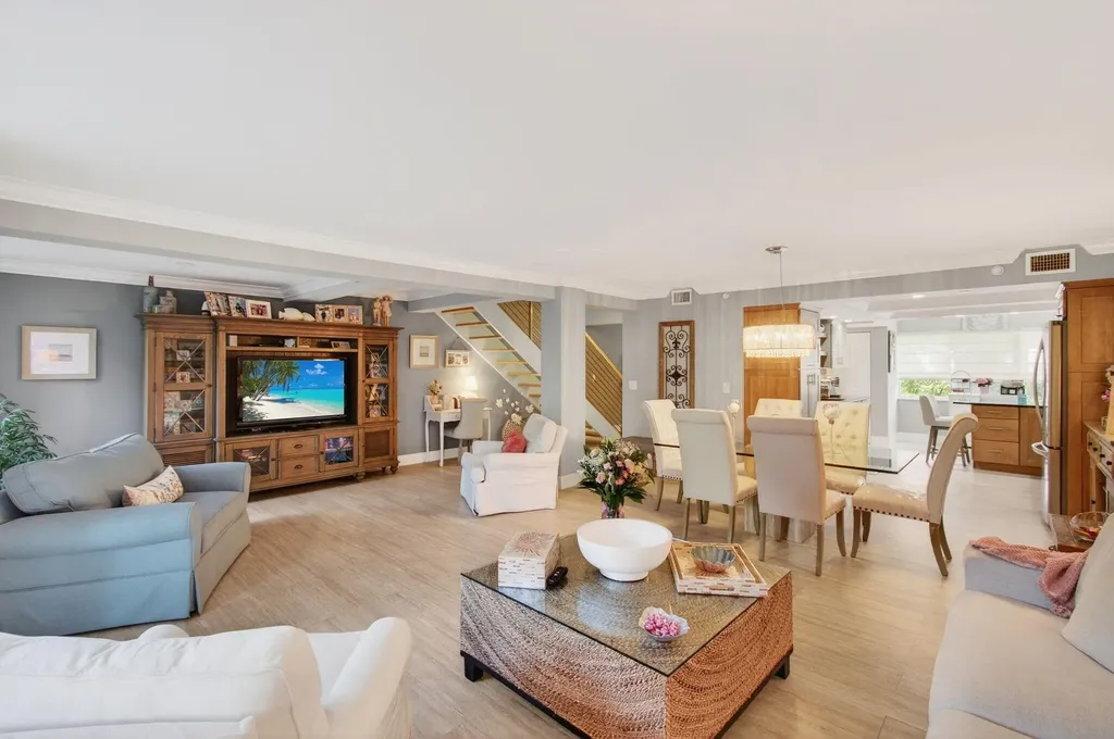 3908 S Ocean Boulevard Highland Beach FL 33487