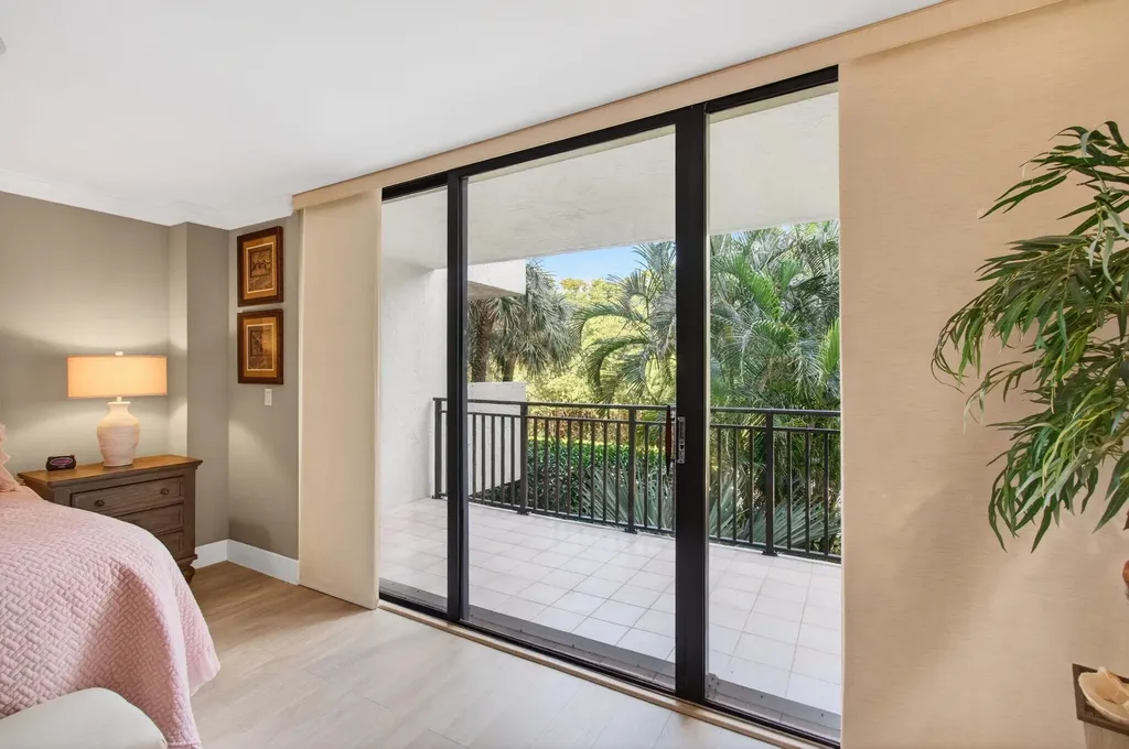 3908 S Ocean Boulevard Highland Beach FL 33487