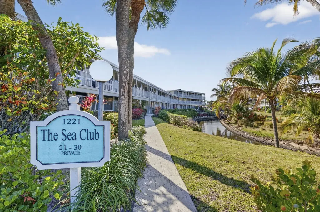 1221 Hillsboro Mile Hillsboro Beach FL 33062