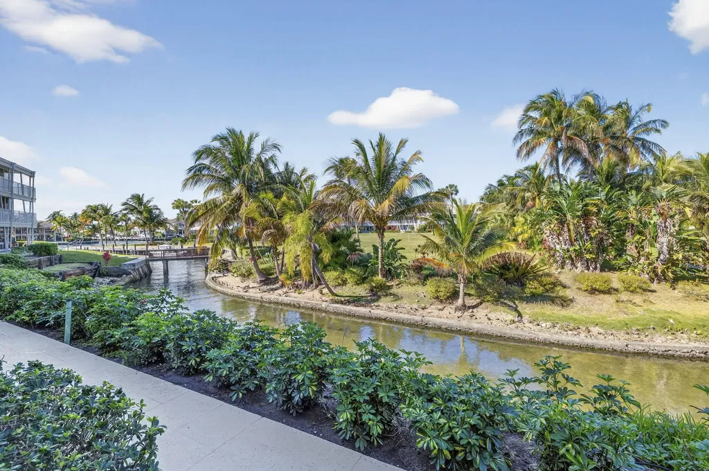 1221 Hillsboro Mile Hillsboro Beach FL 33062
