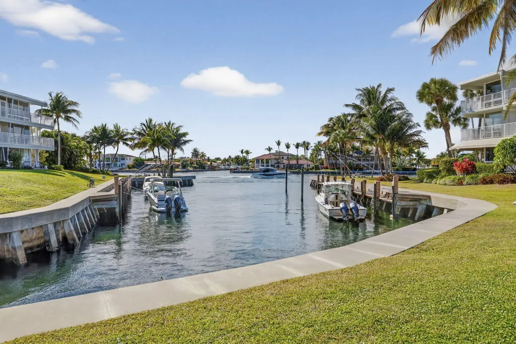 1221 Hillsboro Mile Hillsboro Beach FL 33062