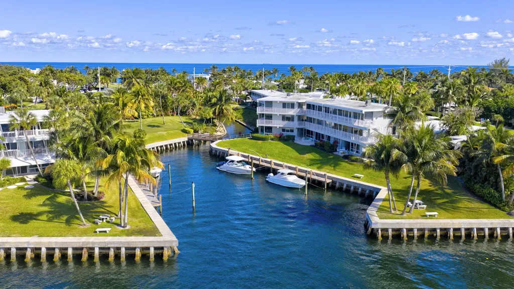 1221 Hillsboro Mile Hillsboro Beach FL 33062