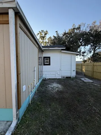 1606 S 45 Street Tampa FL 33619