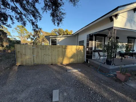 1606 S 45 Street Tampa FL 33619