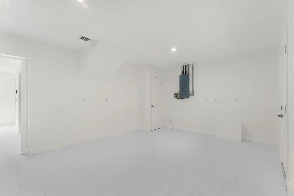 9085 S Highway A1a Melbourne Beach FL 32951