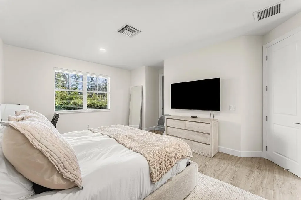 612 SW 15th Street Fort Lauderdale FL 33315