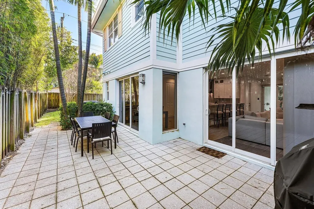 612 SW 15th Street Fort Lauderdale FL 33315